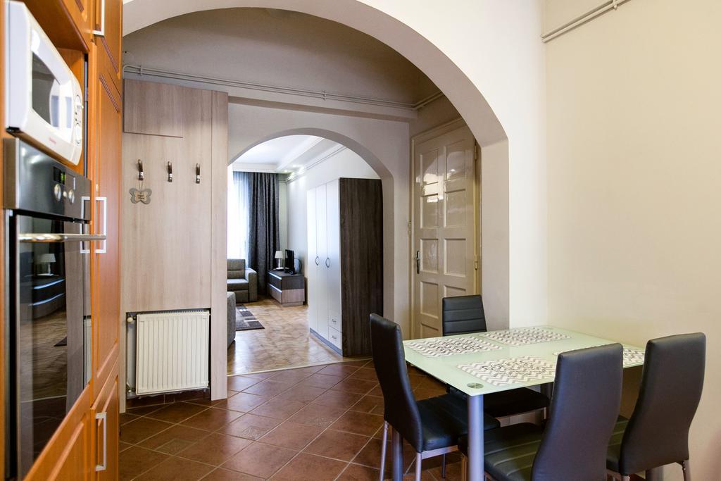 Apartment At Nagymezo Budapest Exterior photo